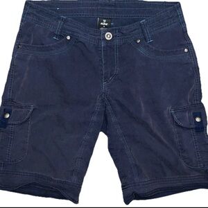 Kuhl Womens size 6 Splash 11” Inseam Cargo shorts Blue Hiking Outdoor climbing.